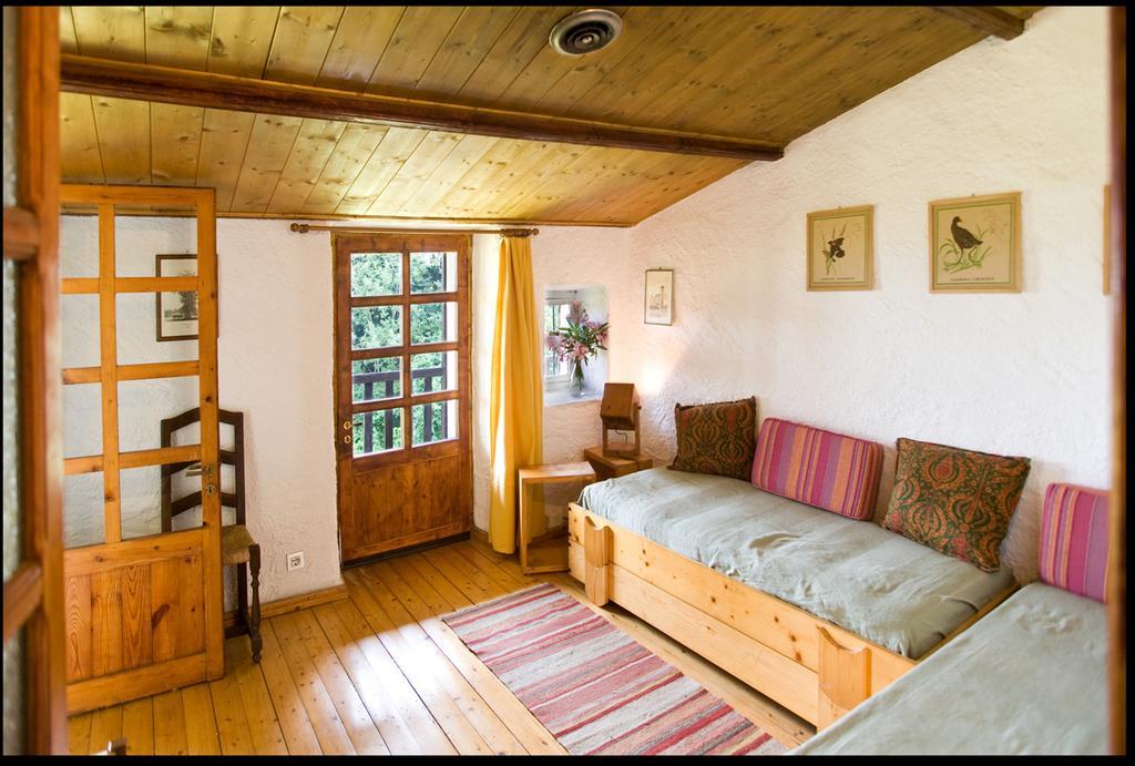 Agriturismo Famiglia Al Castello Di Bagnolo Bagnolo Piemonte Pokoj fotografie