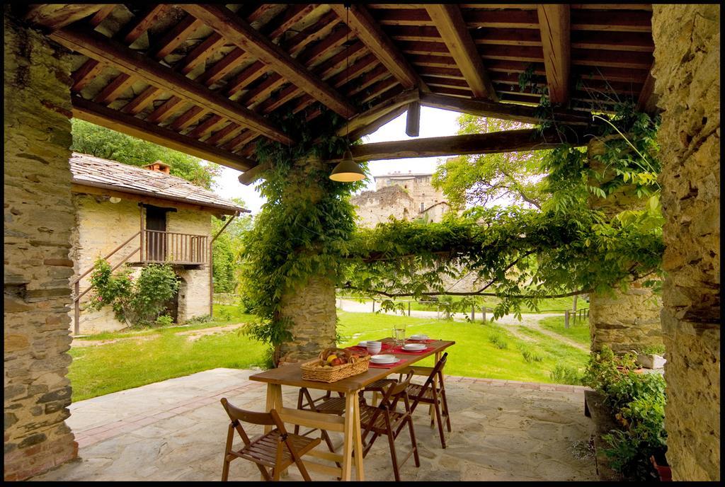 Agriturismo Famiglia Al Castello Di Bagnolo Bagnolo Piemonte Pokoj fotografie