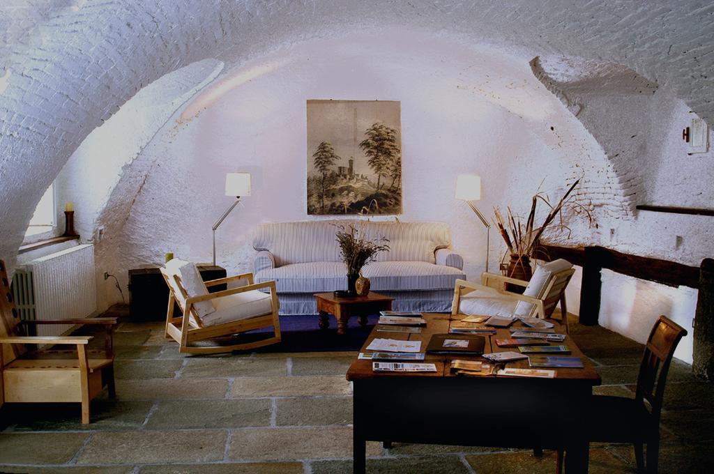 Agriturismo Famiglia Al Castello Di Bagnolo Bagnolo Piemonte Pokoj fotografie