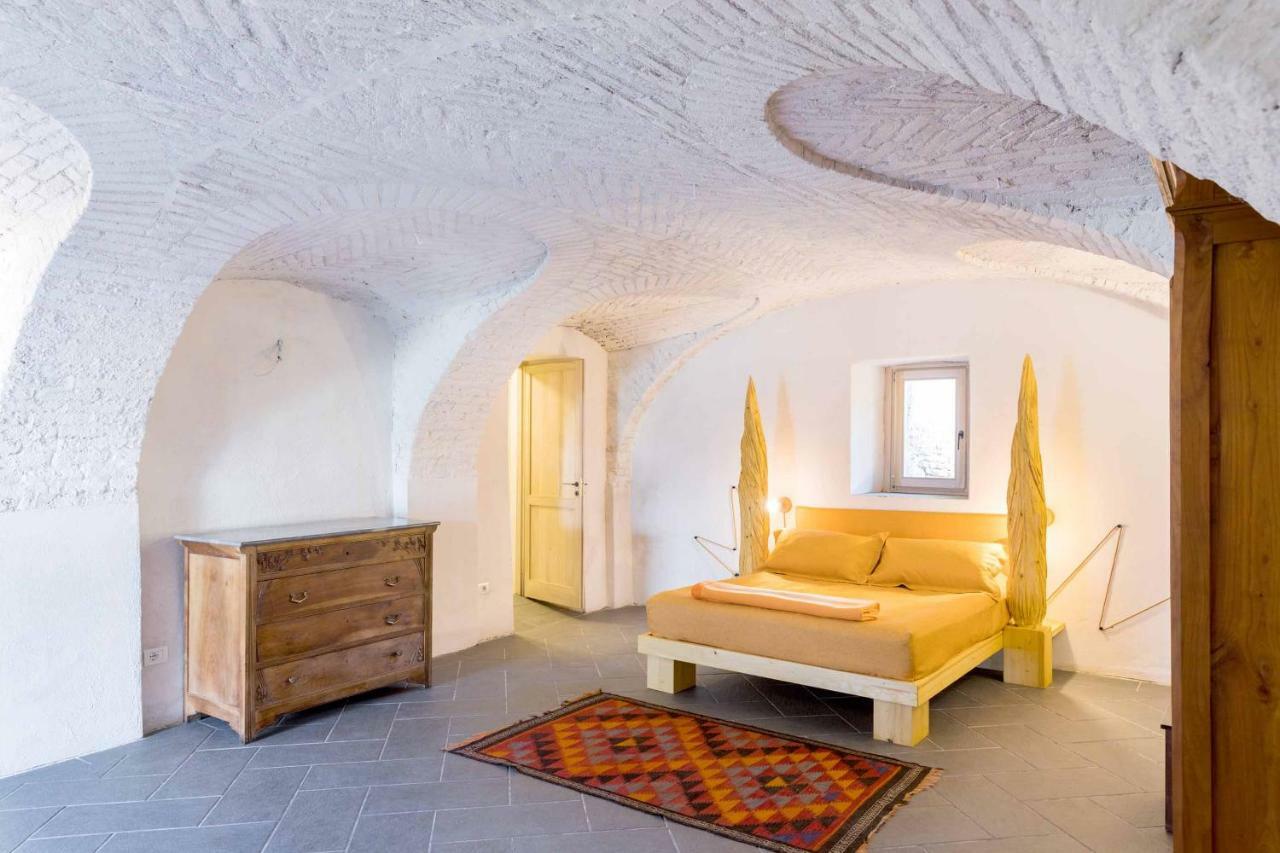 Agriturismo Famiglia Al Castello Di Bagnolo Bagnolo Piemonte Exteriér fotografie
