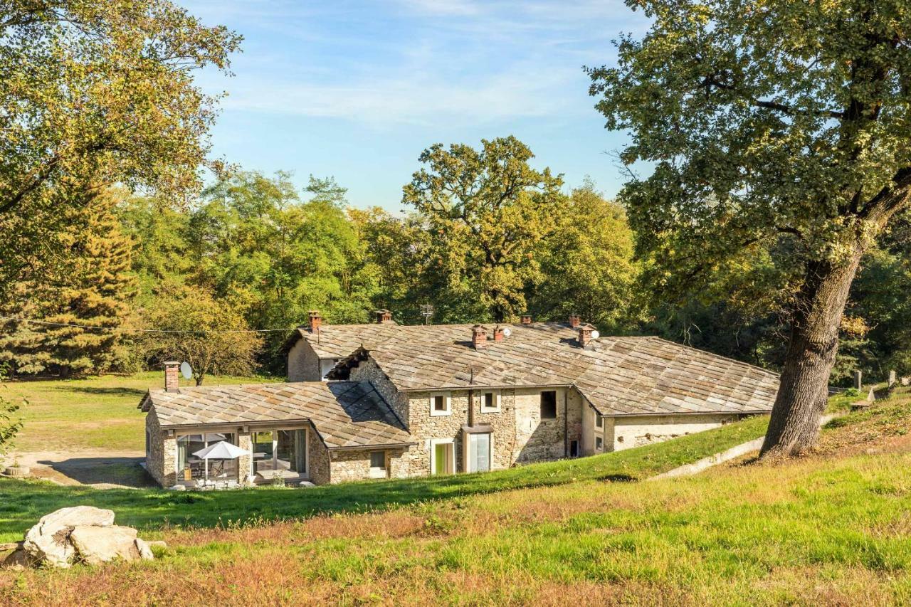 Agriturismo Famiglia Al Castello Di Bagnolo Bagnolo Piemonte Exteriér fotografie